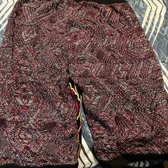 Coogi Colorful Patterned Shorts - Picture 4 of 5